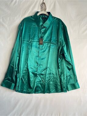 Diba Shimmery Emerald Green Satin-Look Lining